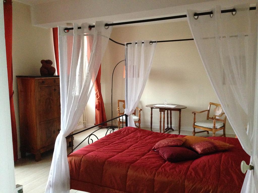 Comme A La Maison Bed and Breakfast Tours-sur-Marne Buitenkant foto