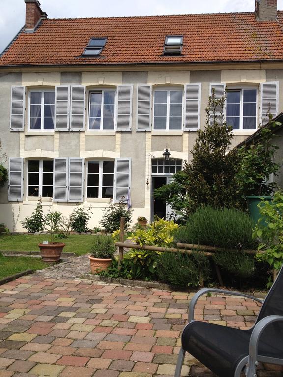 Comme A La Maison Bed and Breakfast Tours-sur-Marne Buitenkant foto