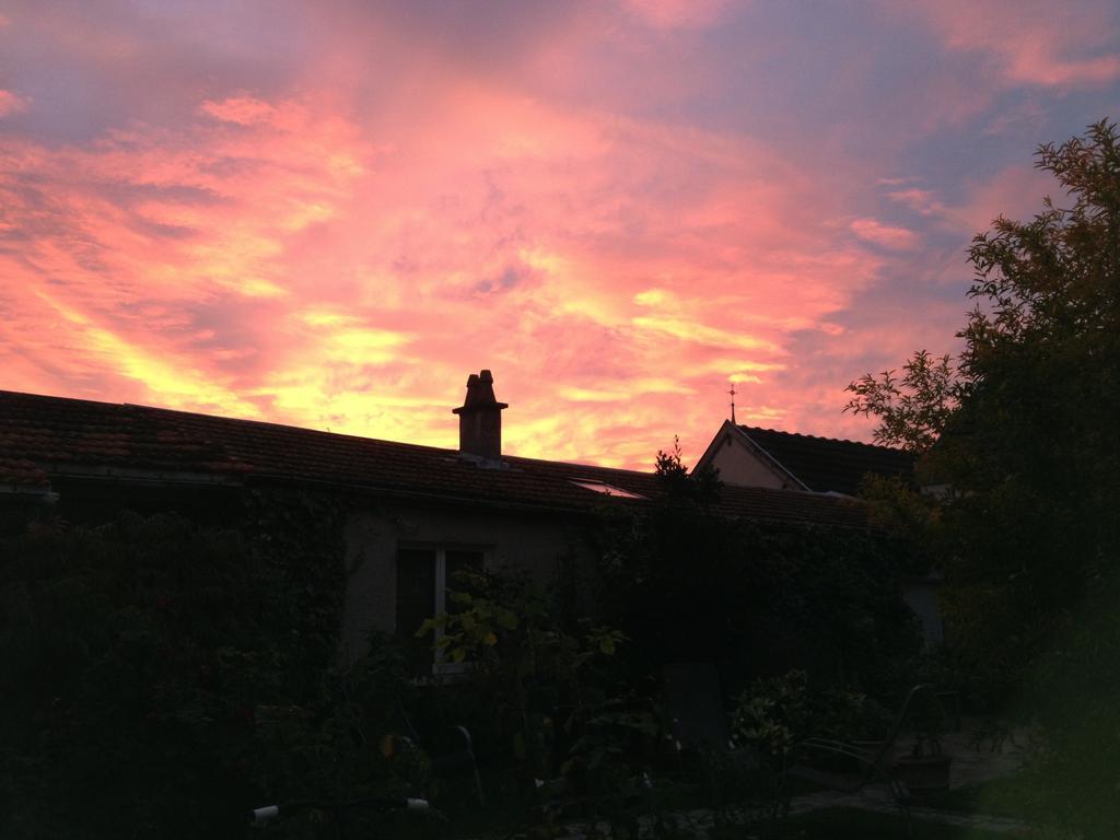 Comme A La Maison Bed and Breakfast Tours-sur-Marne Buitenkant foto