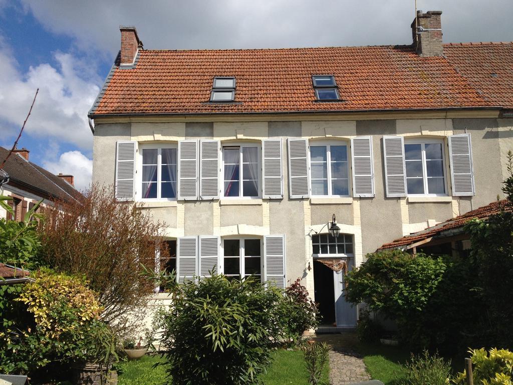 Comme A La Maison Bed and Breakfast Tours-sur-Marne Buitenkant foto
