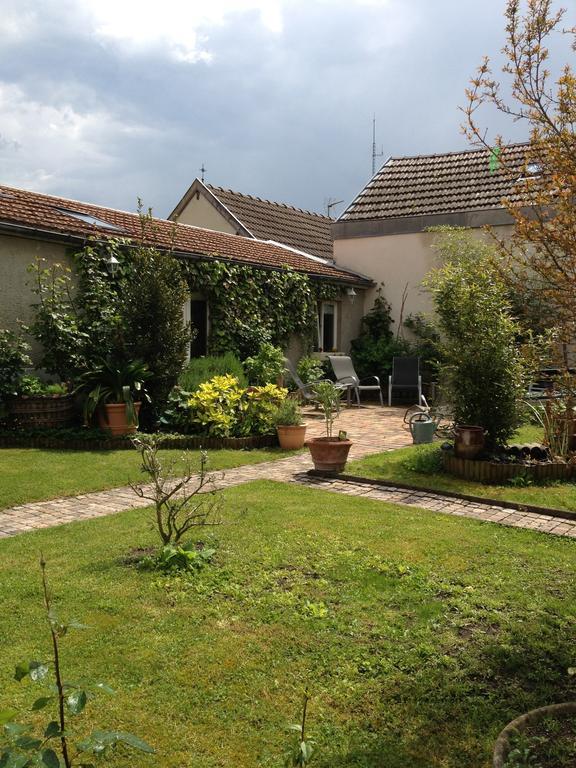 Comme A La Maison Bed and Breakfast Tours-sur-Marne Buitenkant foto